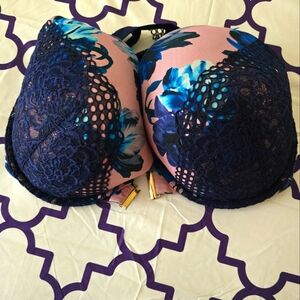 Multi-color 40H Lane Bryant Cacique Bra